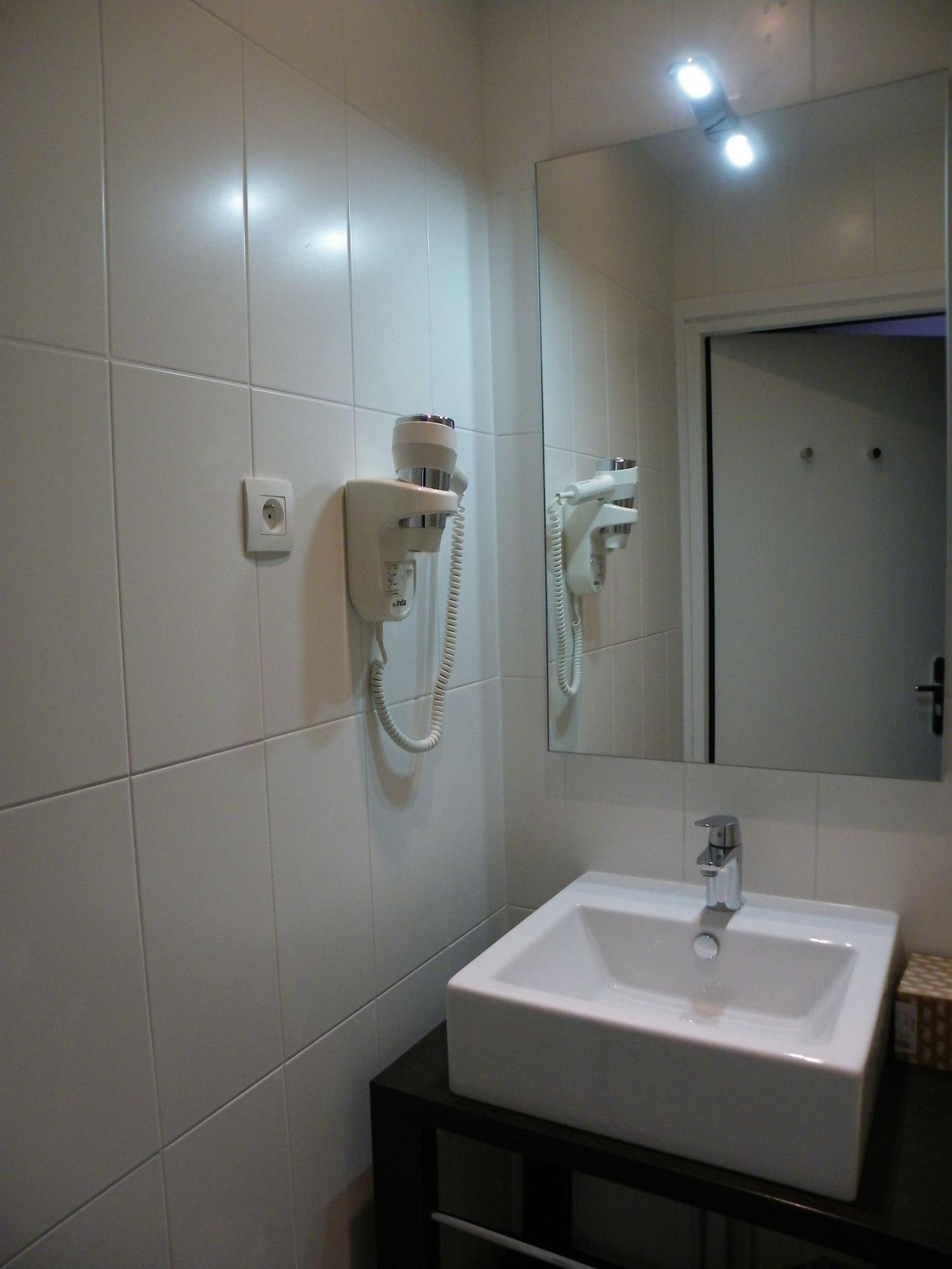 Hotel Les Terres Blanches Шату Екстериор снимка