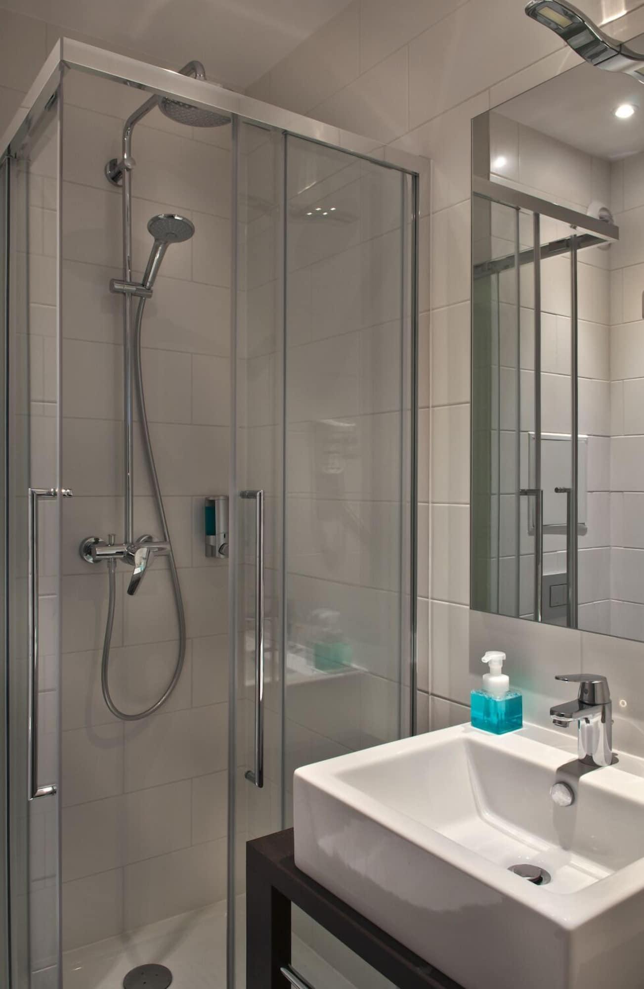 Hotel Les Terres Blanches Шату Екстериор снимка