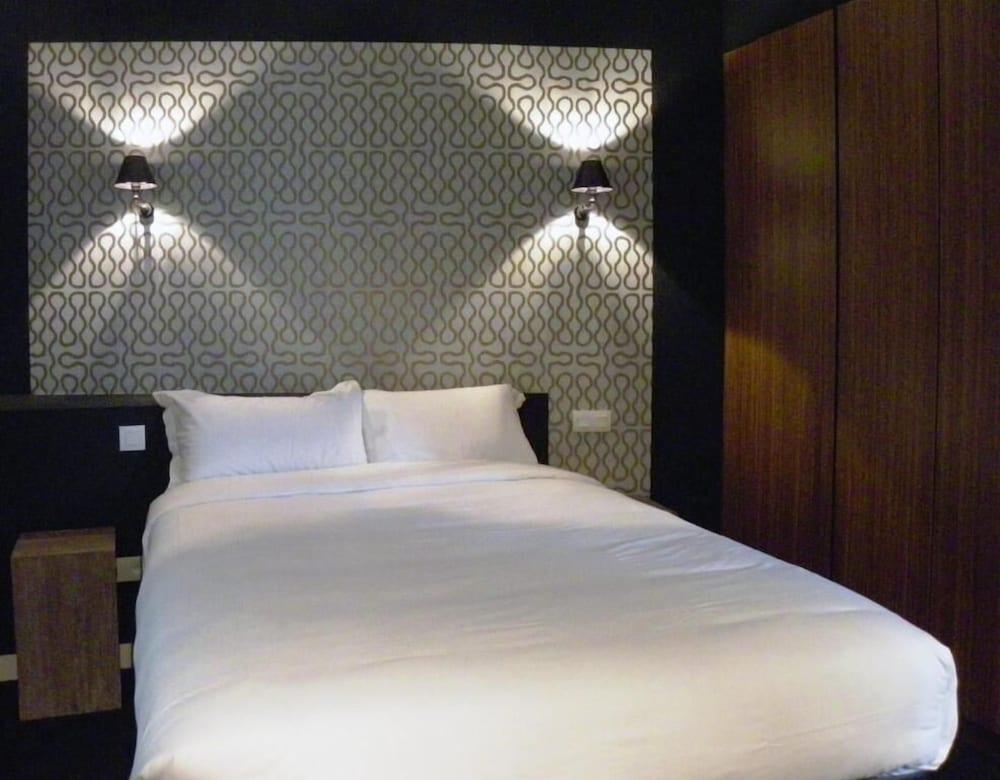 Hotel Les Terres Blanches Шату Екстериор снимка